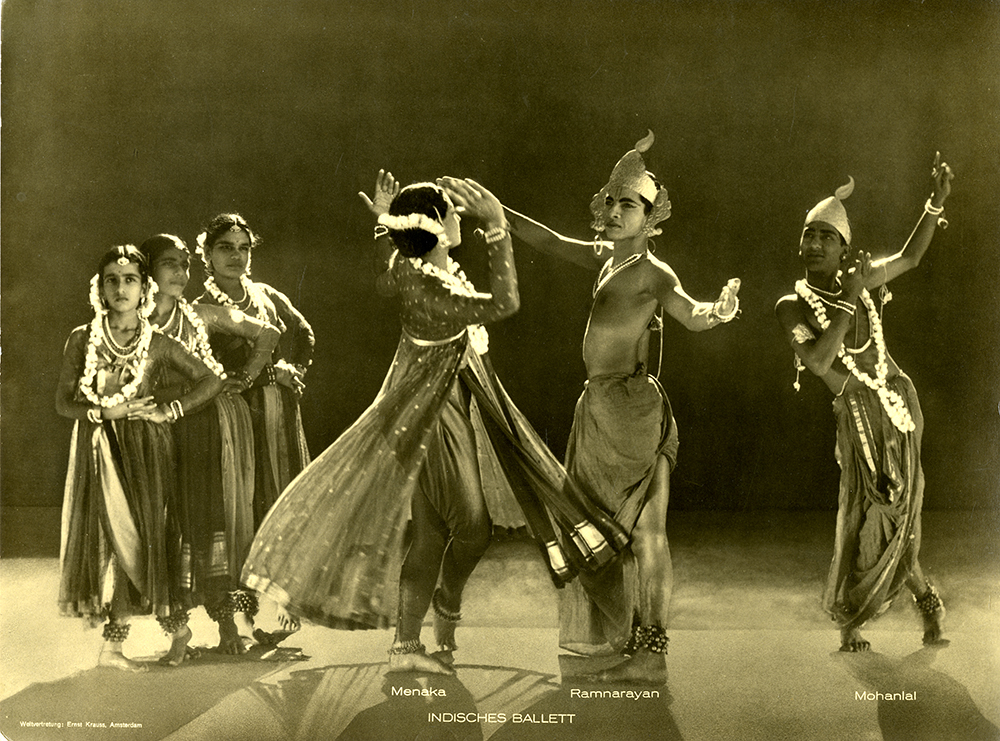 A sepia tone photograph of one of the ballet's performances. 